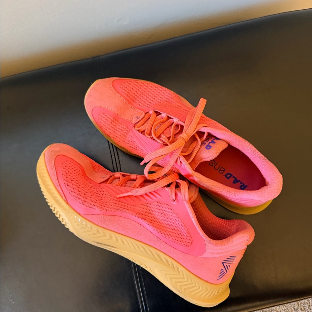 RAD V1 Trainers